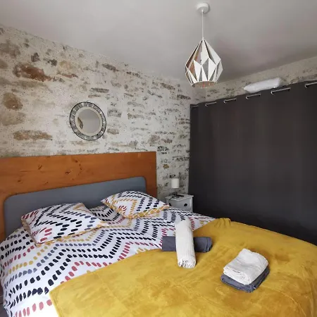 Centre Charmant 3 Pieces 2ch Avec Parking Apartment *